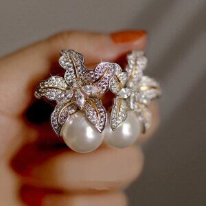 NEW Rhinestone Pearl Flower Crystal Drop Gold Silver Round Bridal Women Earrings